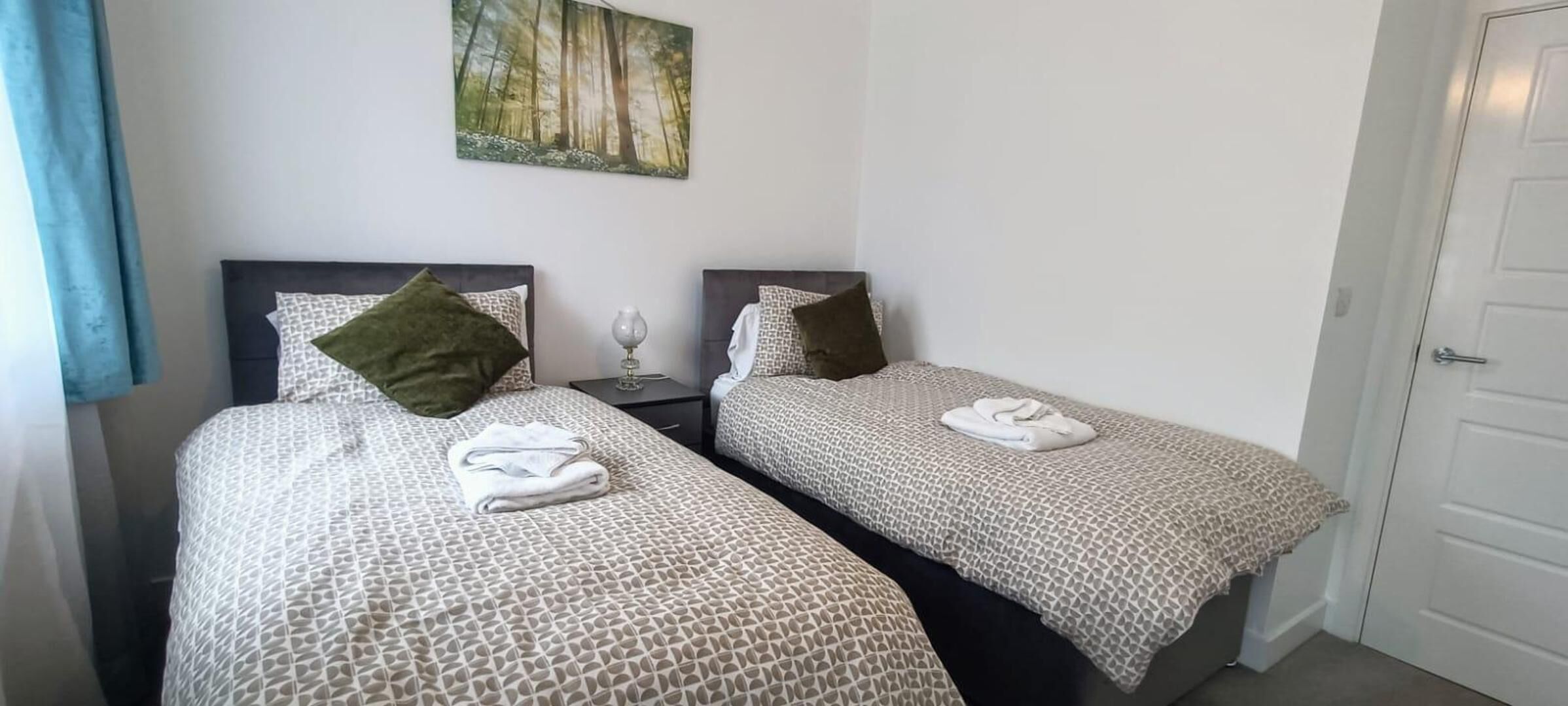 House | 2 bedrooms, iron/ironing board, free WiFi, bed sheets