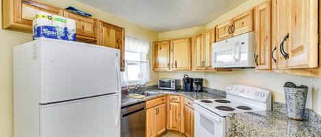 Microwave, oven, stovetop, dishwasher