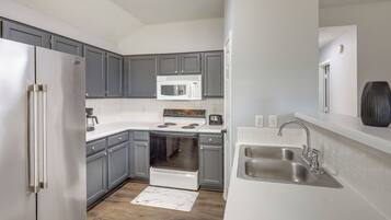 Microwave, oven, stovetop, dishwasher