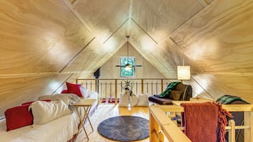 House (1 Bedroom) | Interior