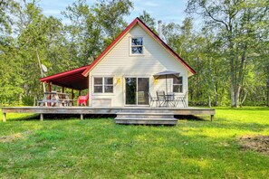 House (1 Bedroom) | Interior - Riverside Retreat in Crosby: Pet Friendly! (Crosby)