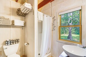 House (1 Bedroom) | Interior