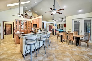 House (3 Bedrooms) | Interior - Riverfront Deland Home w/ Pool, Near Daytona! (Paisley)