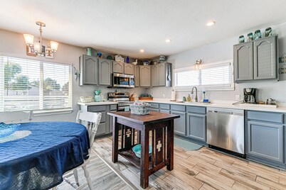 Updated Home 2 Mi to Beach in Crescent City!