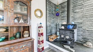 House (2 Bedrooms) | Bahagian dalam