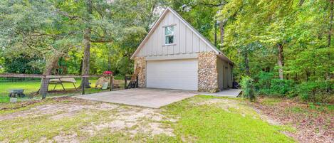 Cottage (2 Bedrooms) | Interior
