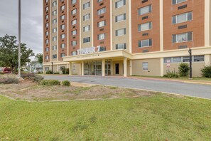 Apartment (0 Bedroom) | Interior - Studio in Gadsden ~ 10 Mi to the Coosa River! (Gadsden)