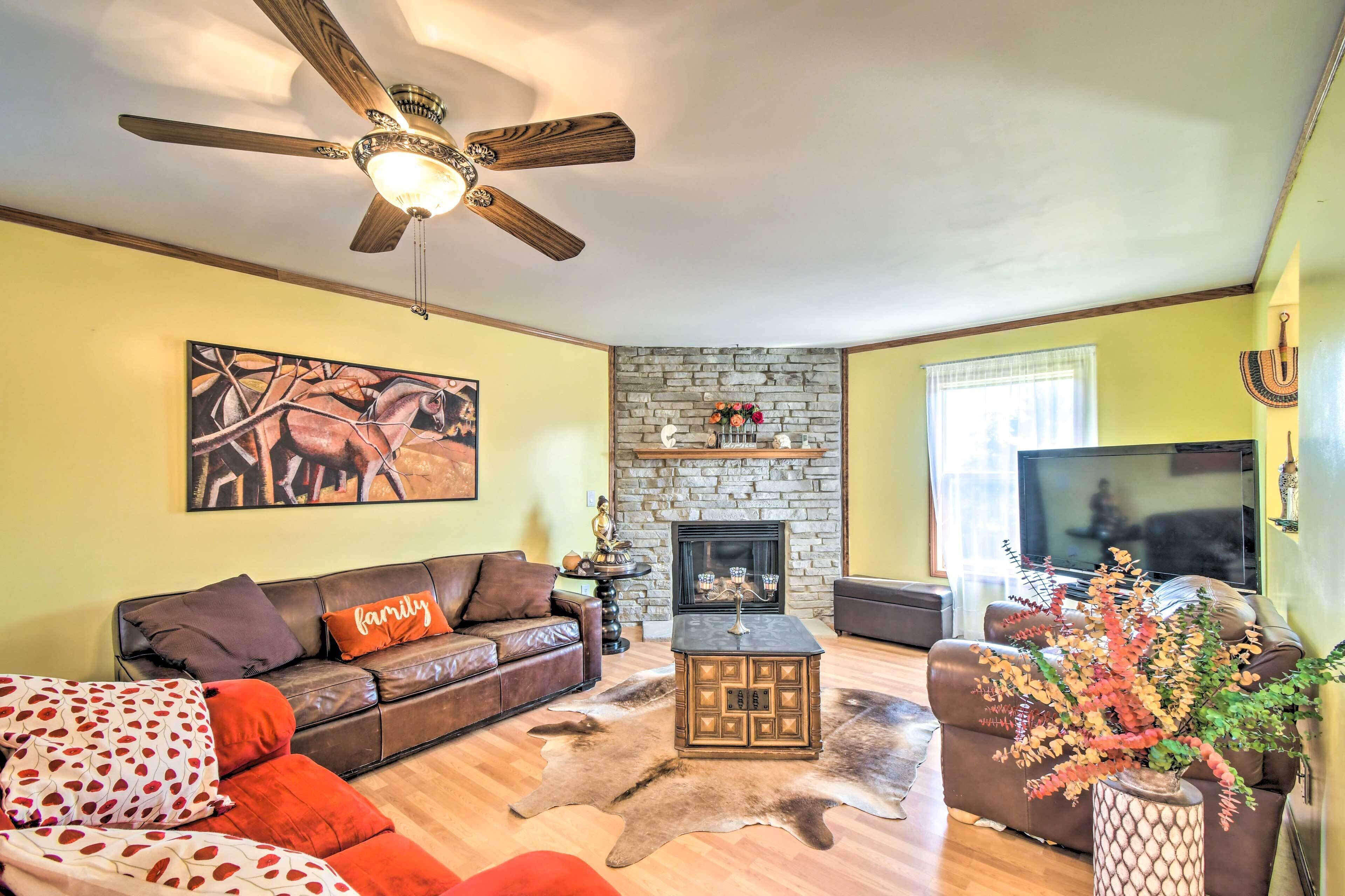 House (4 Bedrooms) | Interior