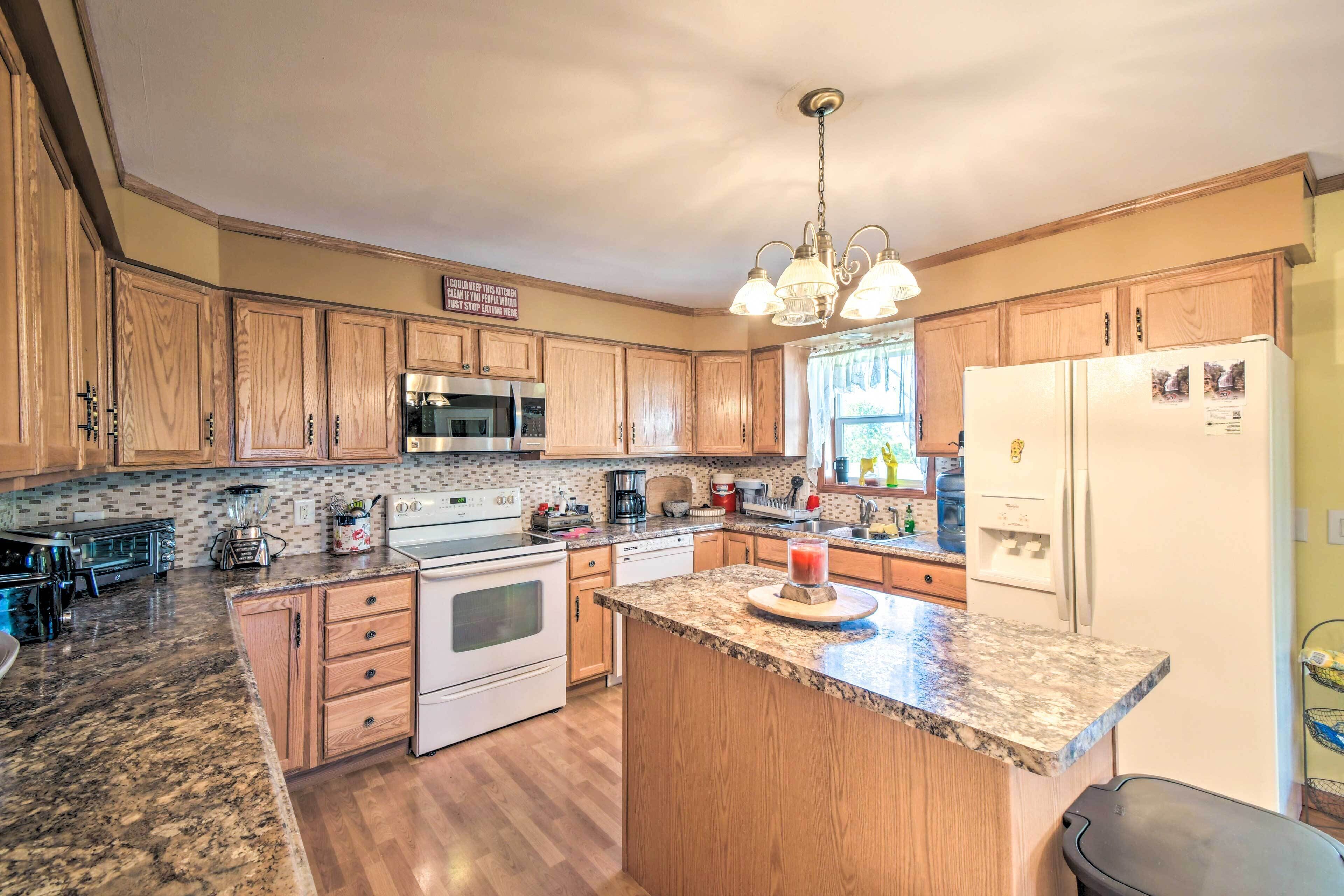 House (4 Bedrooms) | Interior