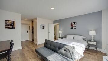 Apartment (1 Bedroom) | Interior