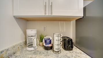 Apartment (1 Bedroom) | Interior