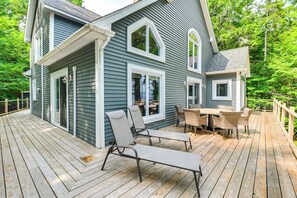 House (3 Bedrooms) | Interior - Coastal Branch Lake House w/ Dock & Game Room (Ellsworth)