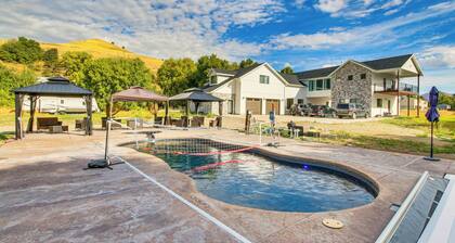 Near Snowmobiling! Preston Sugar Creek Apartment