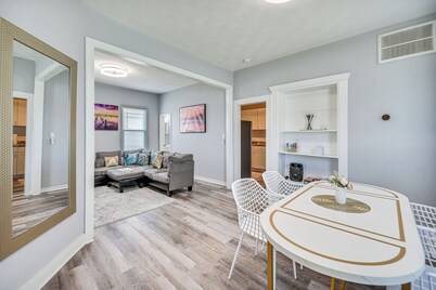 Charming Hampton Home Near Downtown & Beaches!