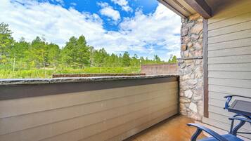 Apartment (2 Bedrooms) | Bahagian dalam