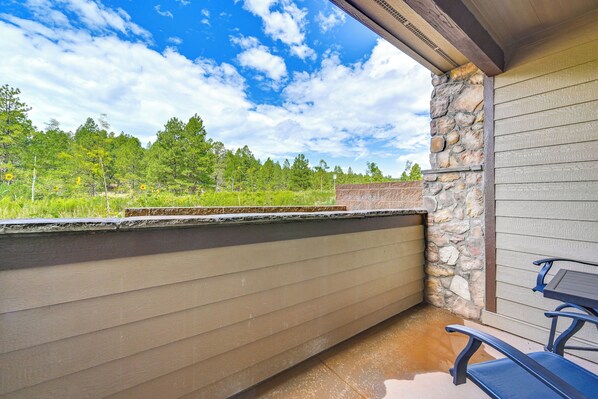 Apartment (2 Bedrooms) | Interior - 2 Mi to Dtwn & Nau: Flagstaff Condo w/ Patio! (Flagstaff)