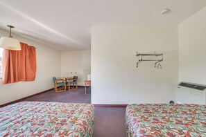 Apartment (0 Bedroom) | Interior