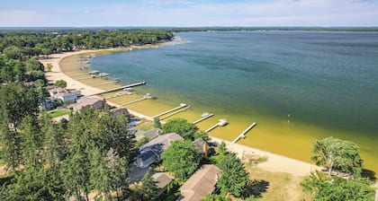 Lake City Studio: Walk to Engelwood Beach & Town