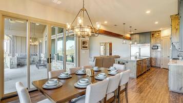 Rumah (4 Bedrooms) | Interior