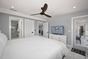 3 bedrooms, internet, bed sheets
