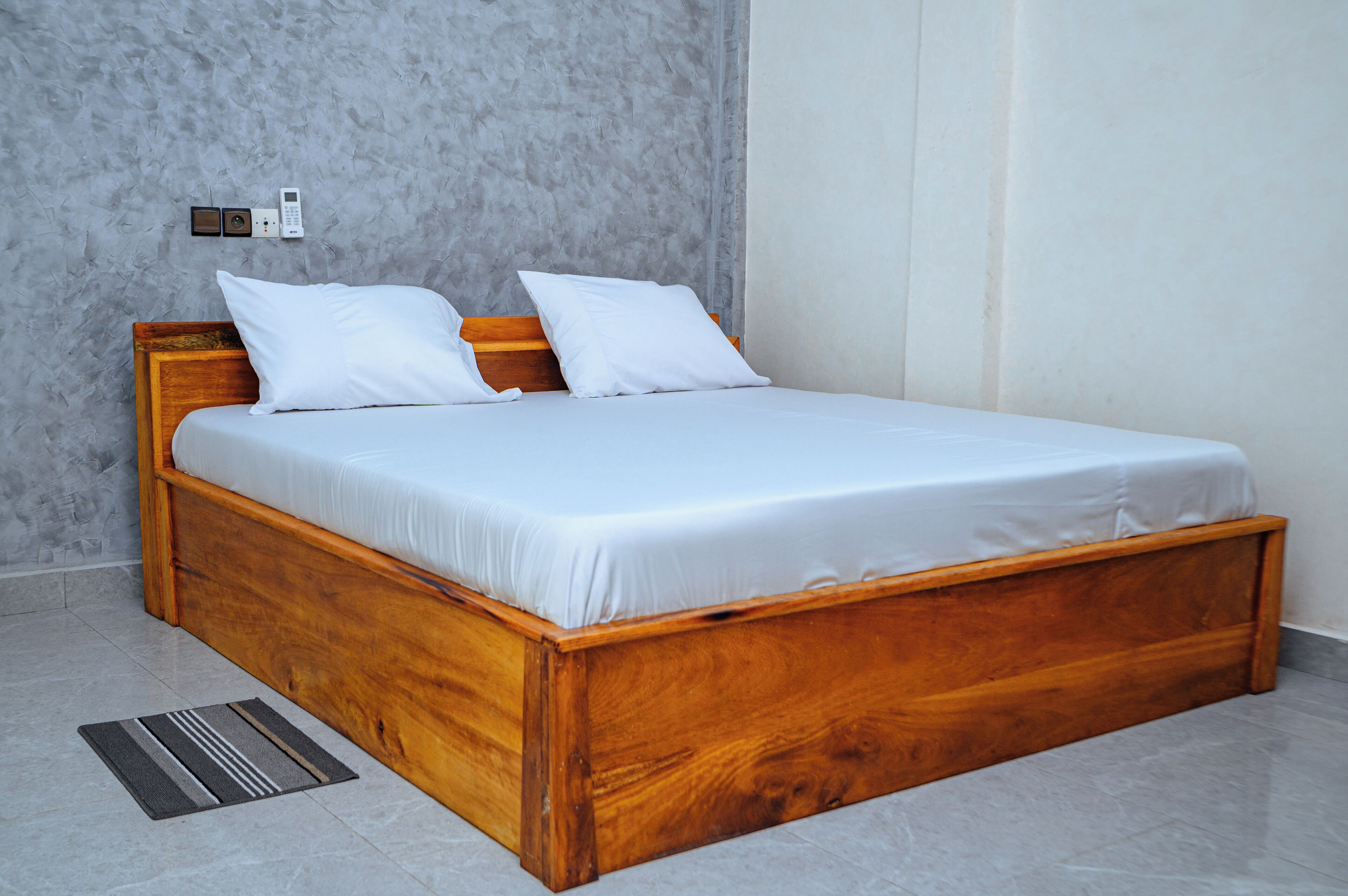 Chambre Double Classique, balcon, vue ville | Bureau, espace de travail pour ordinateur portable