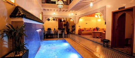 Alberca al aire libre