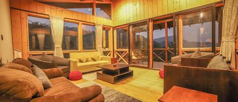 Villa, 2 Schlafzimmer | Wohnbereich