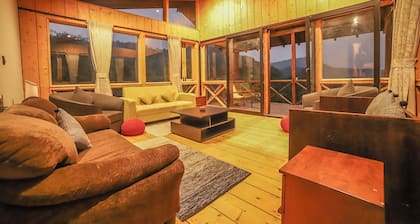 Triptych by Xplore Indo