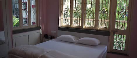 Familien-Doppelzimmer, Balkon, Stadtblick