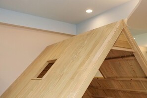 Interior - Happiness YES (Yilan)