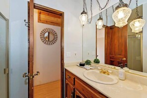 Doccia, asciugacapelli