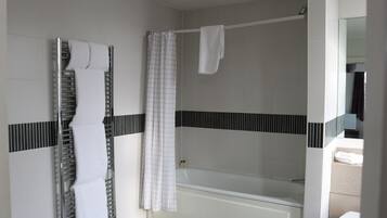 Familieværelse | Badeværelse