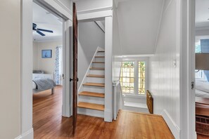 House, 4 Bedrooms | Interior