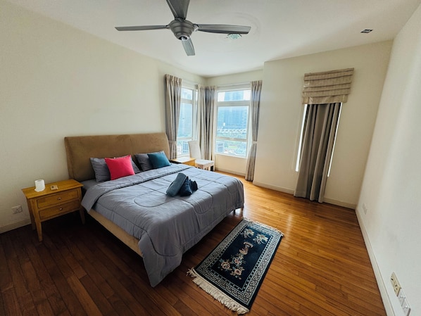 Presidential Penthouse, 3 Bedrooms, Private Bathroom, City View