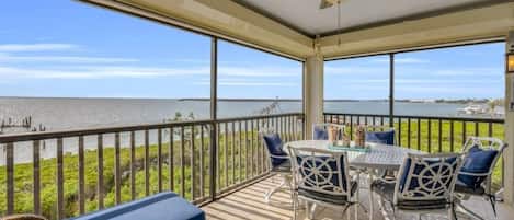 Condo, 2 Bedrooms | Outdoor dining