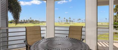 Apartment, 2 Schlafzimmer | Speisen im Freien