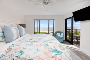 Condo, 2 Bedrooms | 2 bedrooms, free WiFi - Pelicans Roost 305 2 Bedroom Condo (Sanibel)