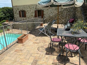 Outdoor dining - House for two family’s of 4 - Two seperate apartments (Montecastelli)