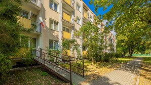 Exterior - Family Apartment With Balcony by Renters (Warsaw)