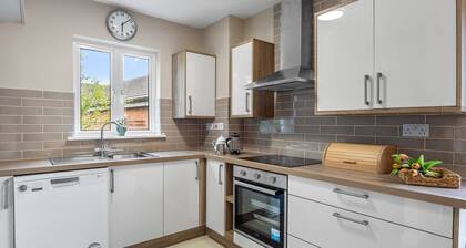 E1 Station House - Newly refurbished Townhouse in Clifden
