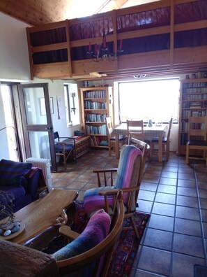 Living area - Clochan (Clifden)