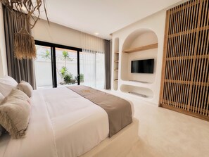 1 bedroom, pillowtop beds, in-room safe, desk