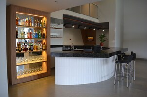 Bar (en el alojamiento)