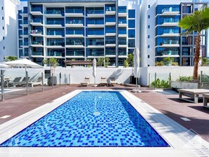 شقة (0 Bedroom) | المنشأة من الداخل