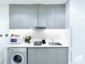 Apartment (0 Bedroom) | Interior