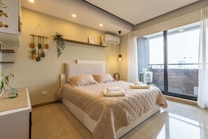 1 chambre, bureau, fer et planche Ă repasser, Wi-Fi