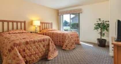 Grand Lake 2Bed/2Bath, Afton, OK!