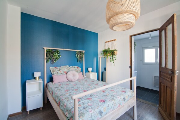 1 chambre, Wi-Fi gratuit, draps fournis