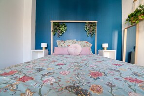 1 quarto, Wi-Fi de cortesia, roupa de cama