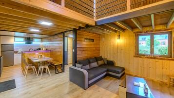 TV, DVD player, stereo